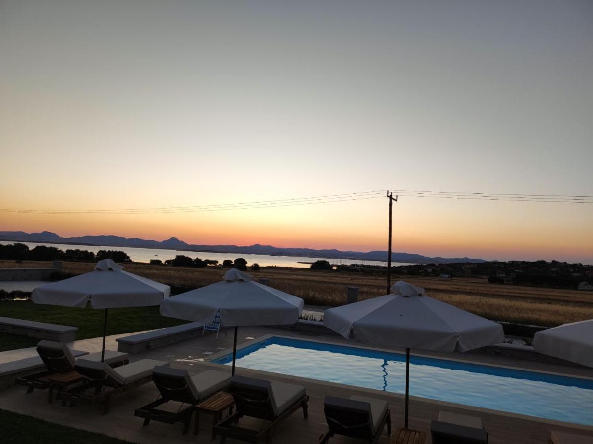 Onar Limnos II Luxury Apartments Moúdhros Eksteriør bilde